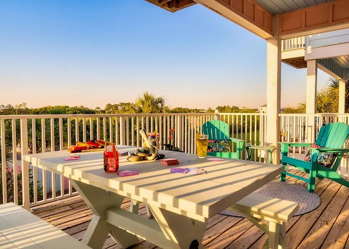 Book Entire Complex! Cushy Quad Bungalows! Holiday home Gulf Shores